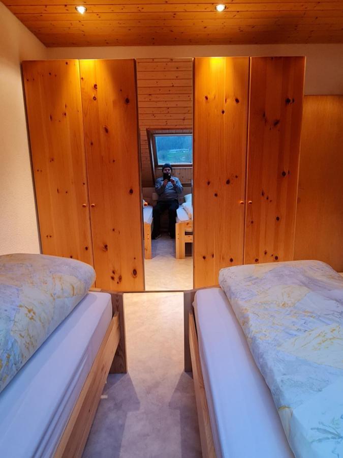 Dachwohnung In Welschenrohr エクステリア 写真