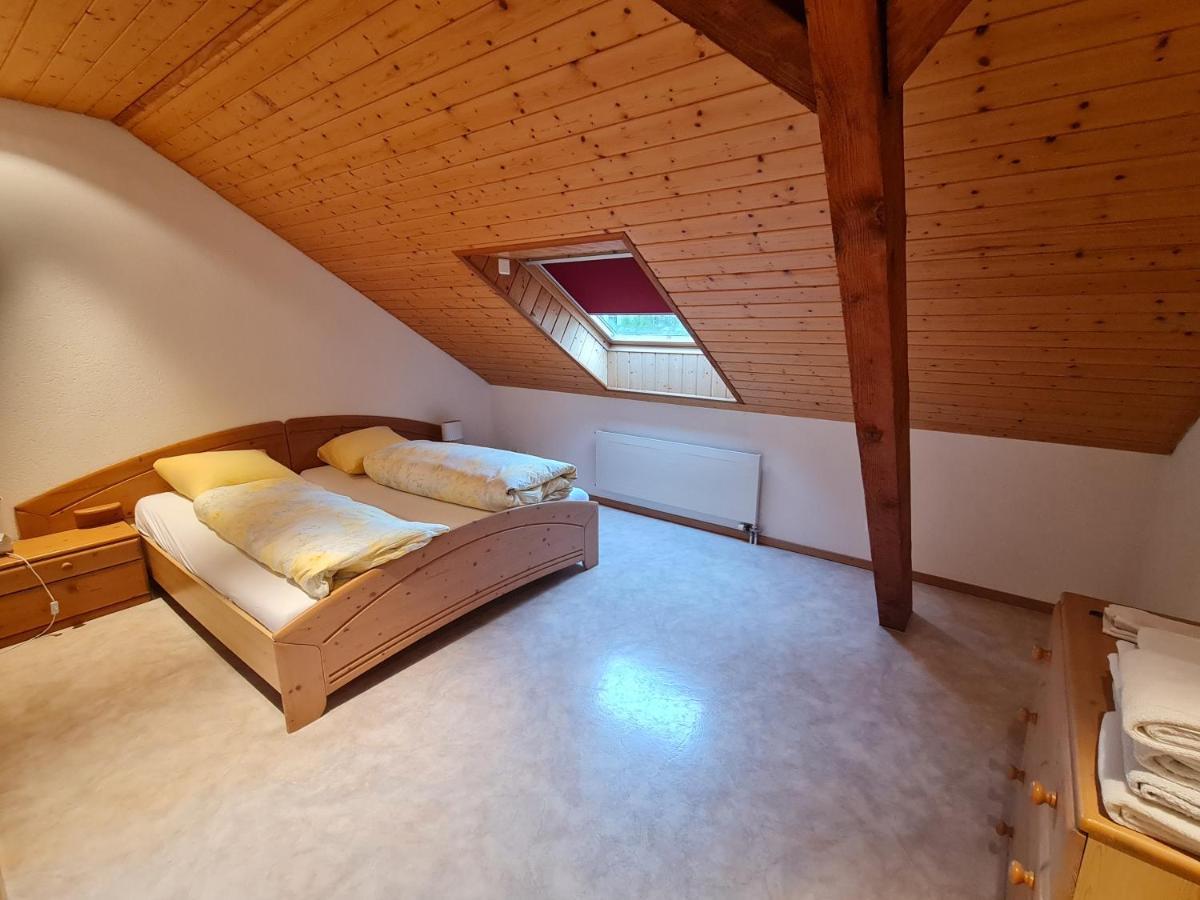 Dachwohnung In Welschenrohr エクステリア 写真