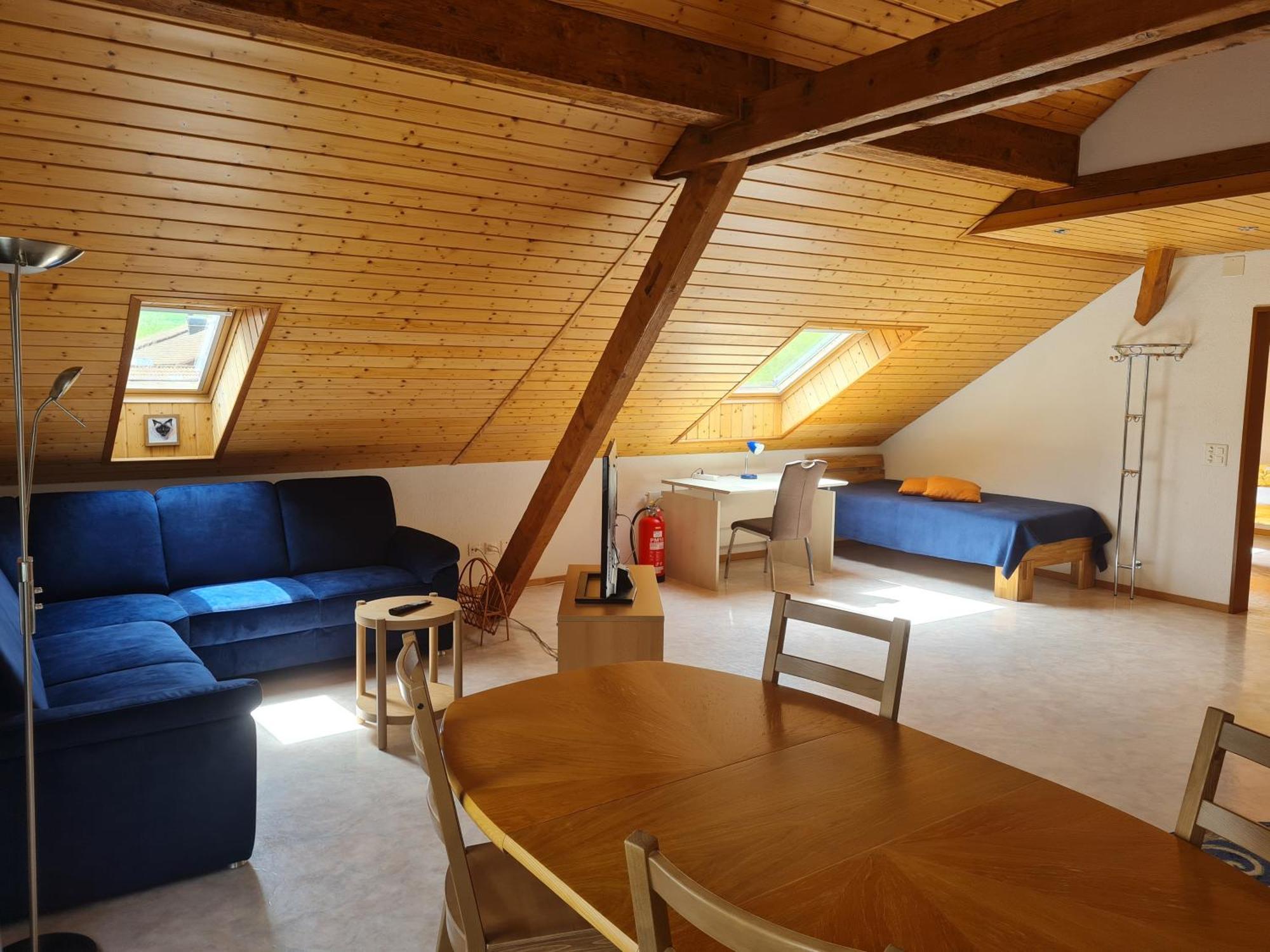 Dachwohnung In Welschenrohr エクステリア 写真