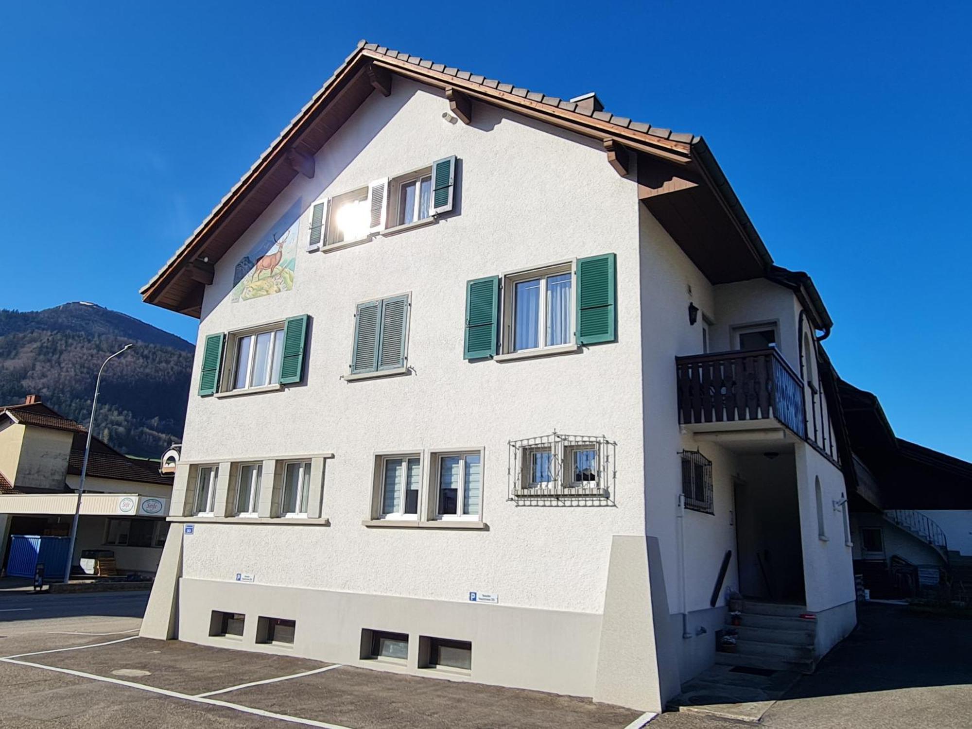 Dachwohnung In Welschenrohr エクステリア 写真